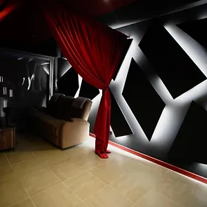  Appartement L Unique Cinema