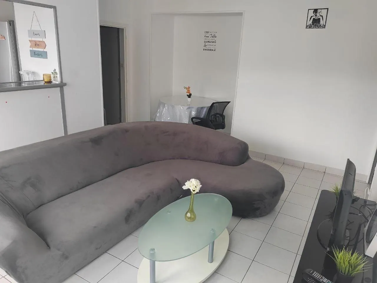 Une Chambre Dans Appartement Partage, Grenoble A 8 Min Du Centre-Ville Homestay